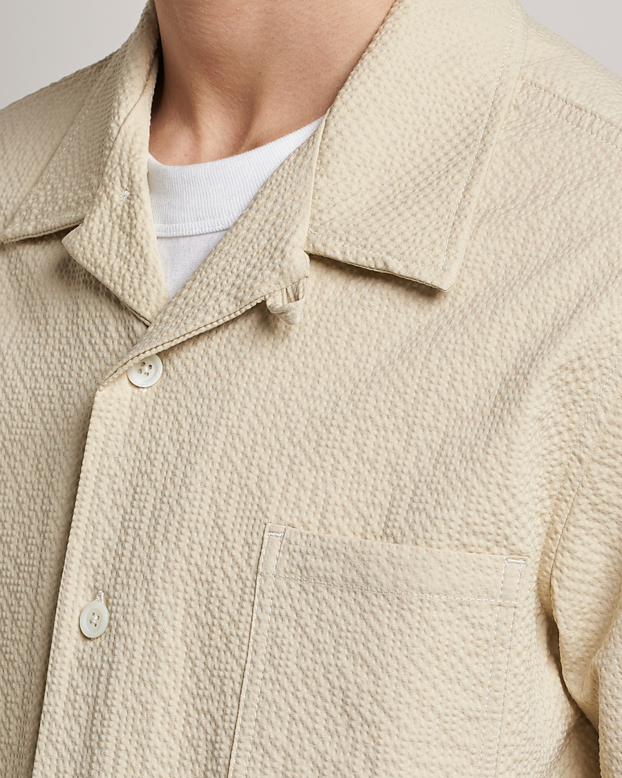 Herr | Skjortor | Howlin' | Short Sleeve Cotton Seersucker Shirt Ecru