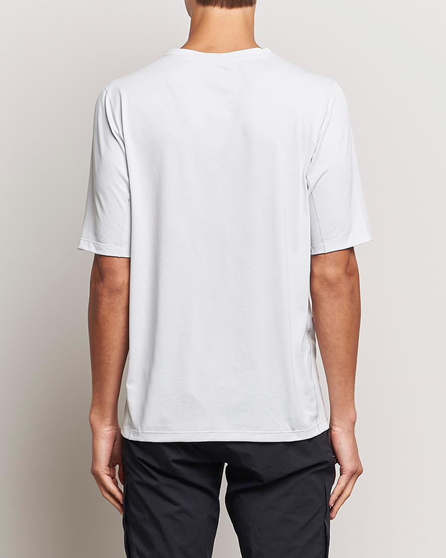 Herr | T-Shirts | Arc'teryx | Cormac Crew Neck Tee Atmos Heather