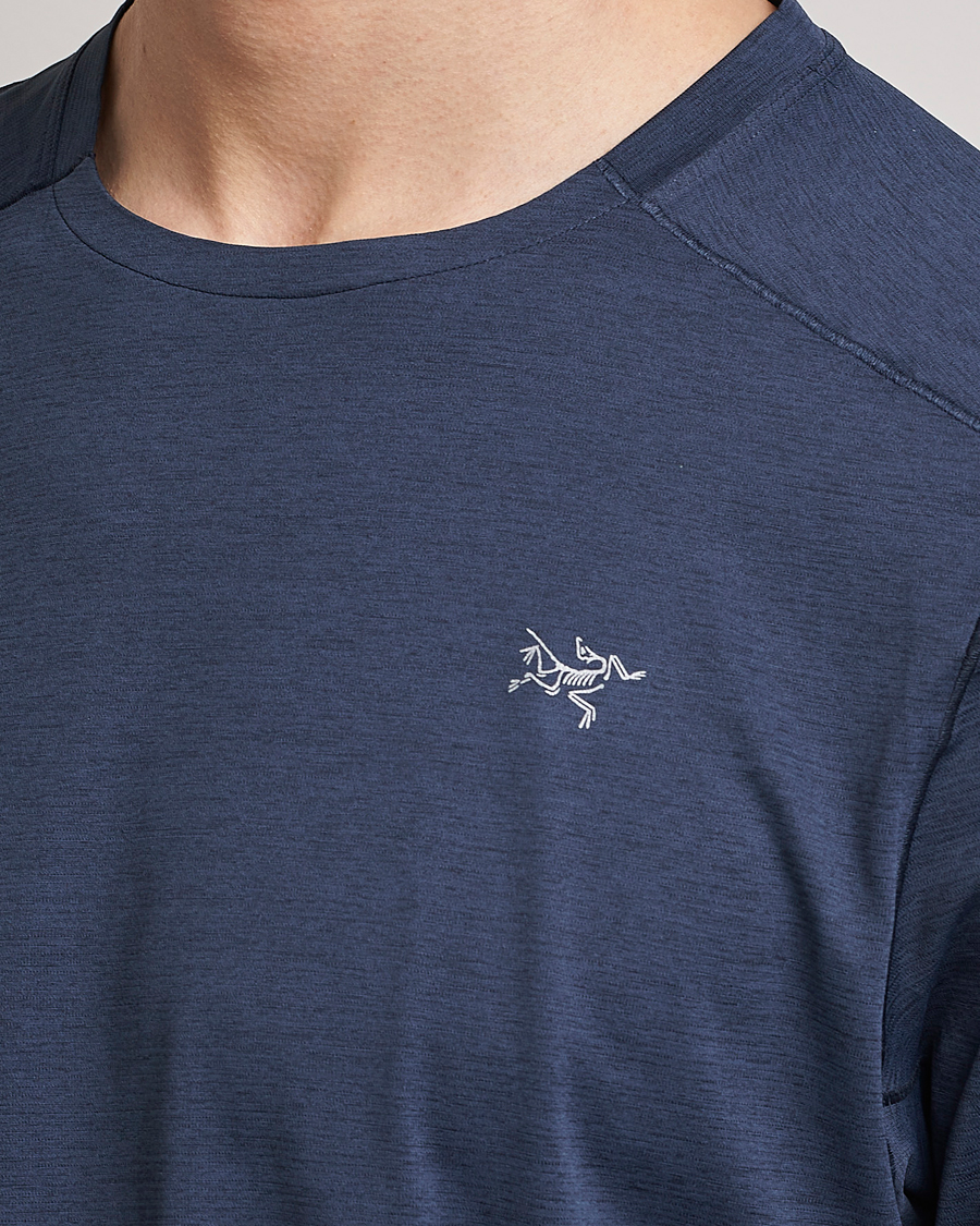 Herr | T-Shirts | Arc'teryx | Cormac Crew Neck Tee Black Sapphire Heather