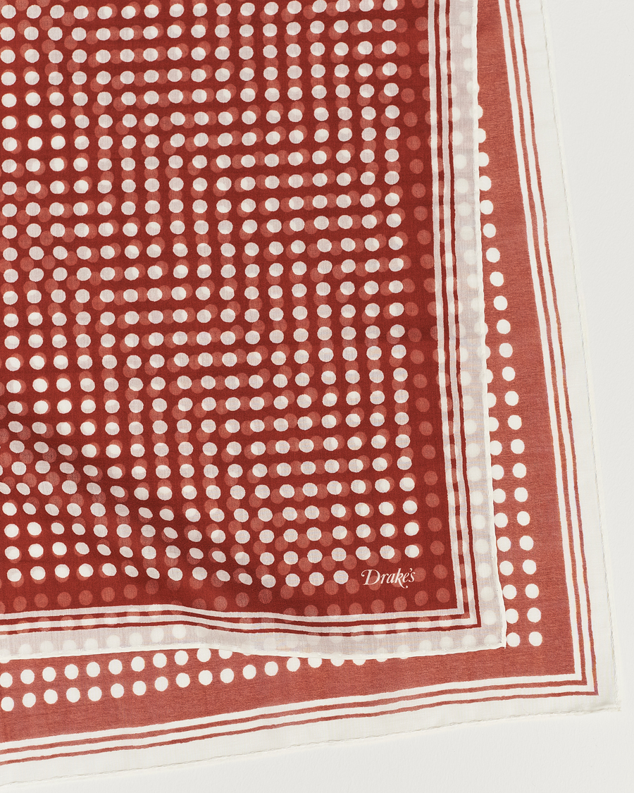 Herr | Drake's All Over Spot Cotton/Silk Bandana Red | Drake's | All Over Spot Cotton/Silk Bandana Red