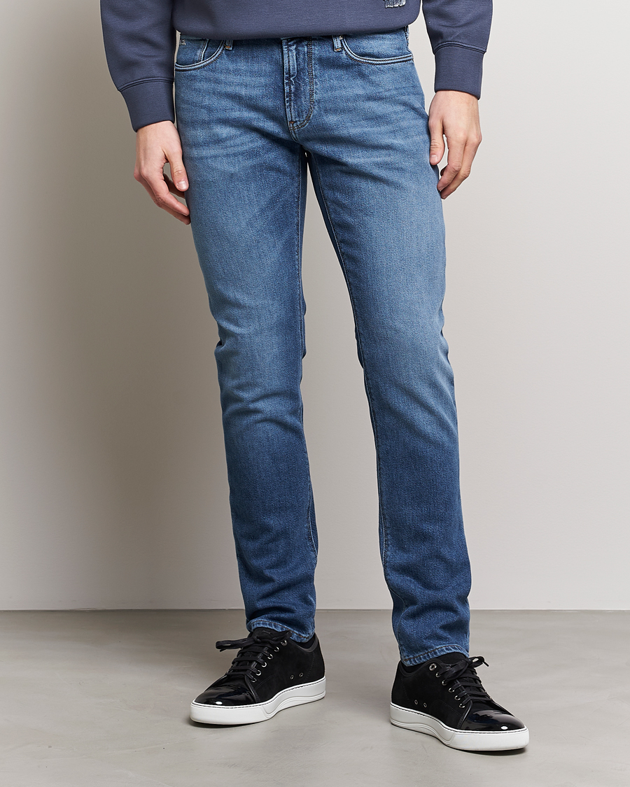 Herr | Slim fit | Emporio Armani | Slim Fit Jeans Light Blue