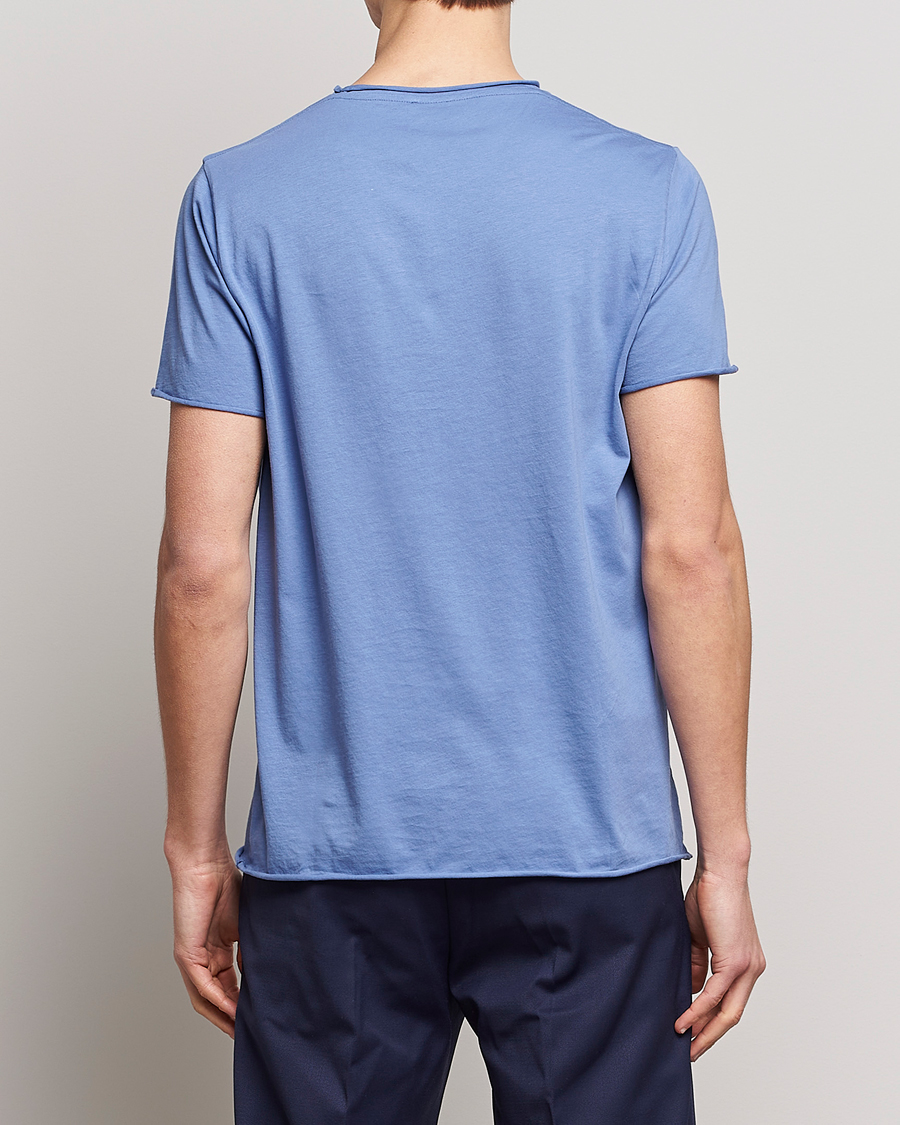 Herr | T-Shirts | Filippa K | Roll Neck Crew Neck Tee Coral Blue