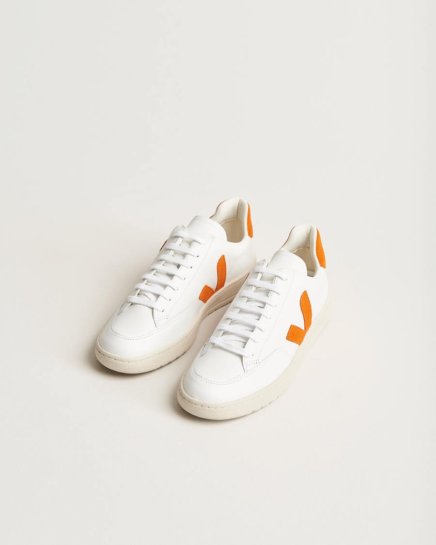 Herr | Sneakers | Veja | V-12 Sneaker Extra White/Pumpkin