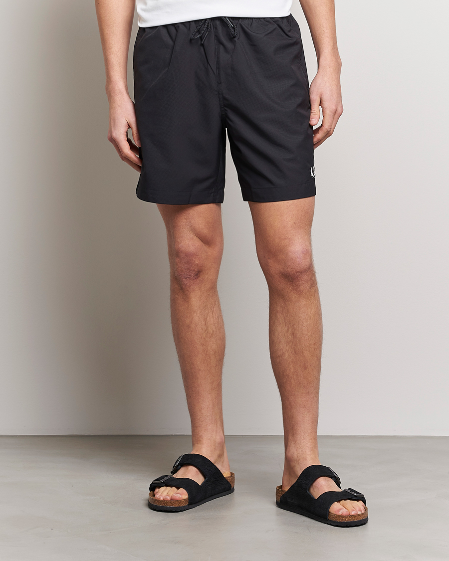 Herr | Badbyxor | Fred Perry | Classic Swimshorts Black