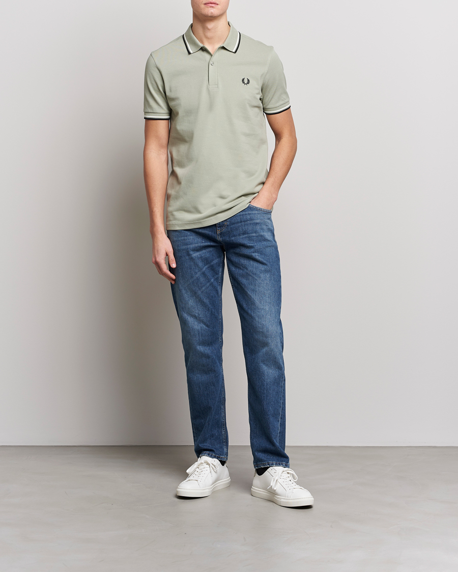 Herr | Pikéer | Fred Perry | Twin Tipped Polo Shirt Sea Gras