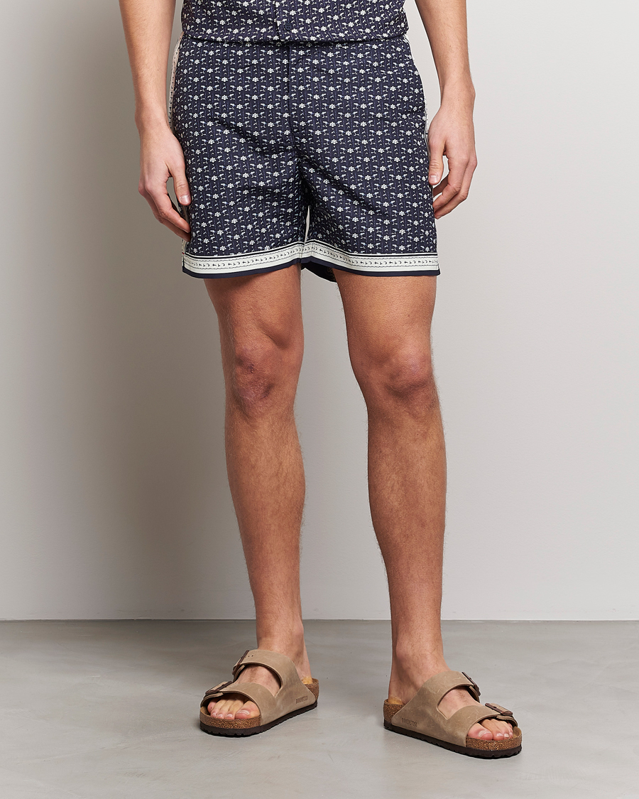 Herr | Badbyxor | Orlebar Brown | Bulldog Bandana Recycled Swimshorts Dark Sapphire