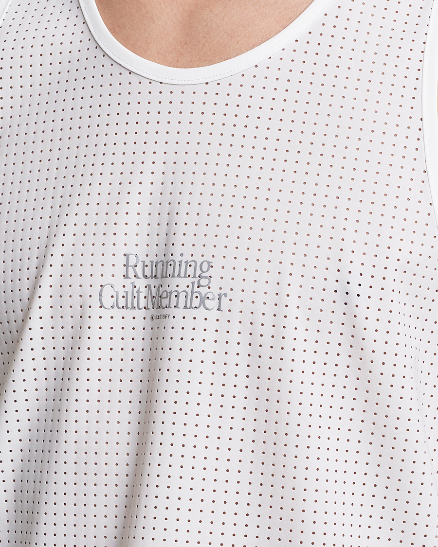 Herr | T-Shirts | Satisfy | Space-O Singlet White