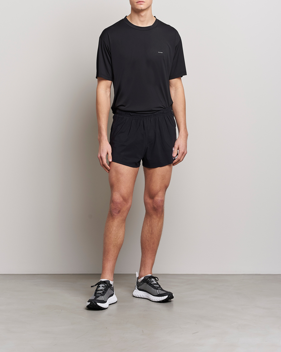 Herr | T-Shirts | Satisfy | AuraLite T-Shirt Black
