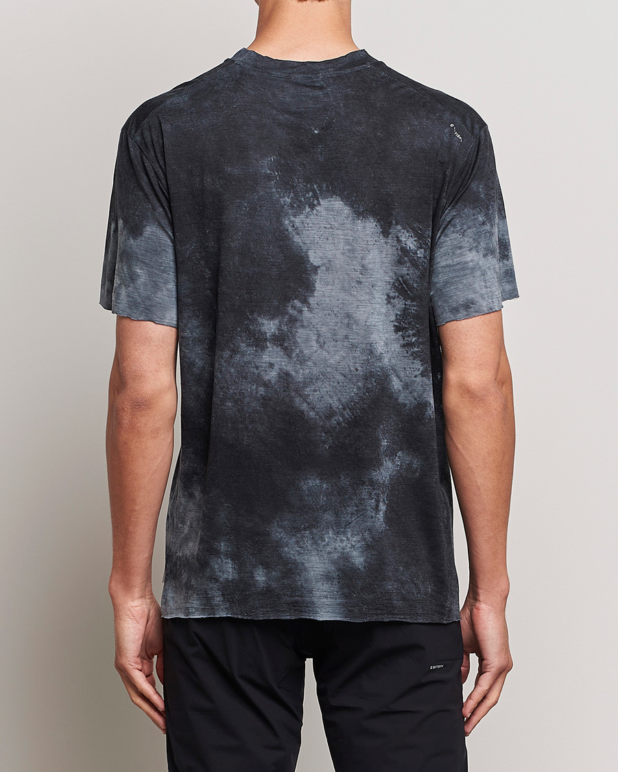 Herr | T-Shirts | Satisfy | CloudMerino T-Shirt Batik Black