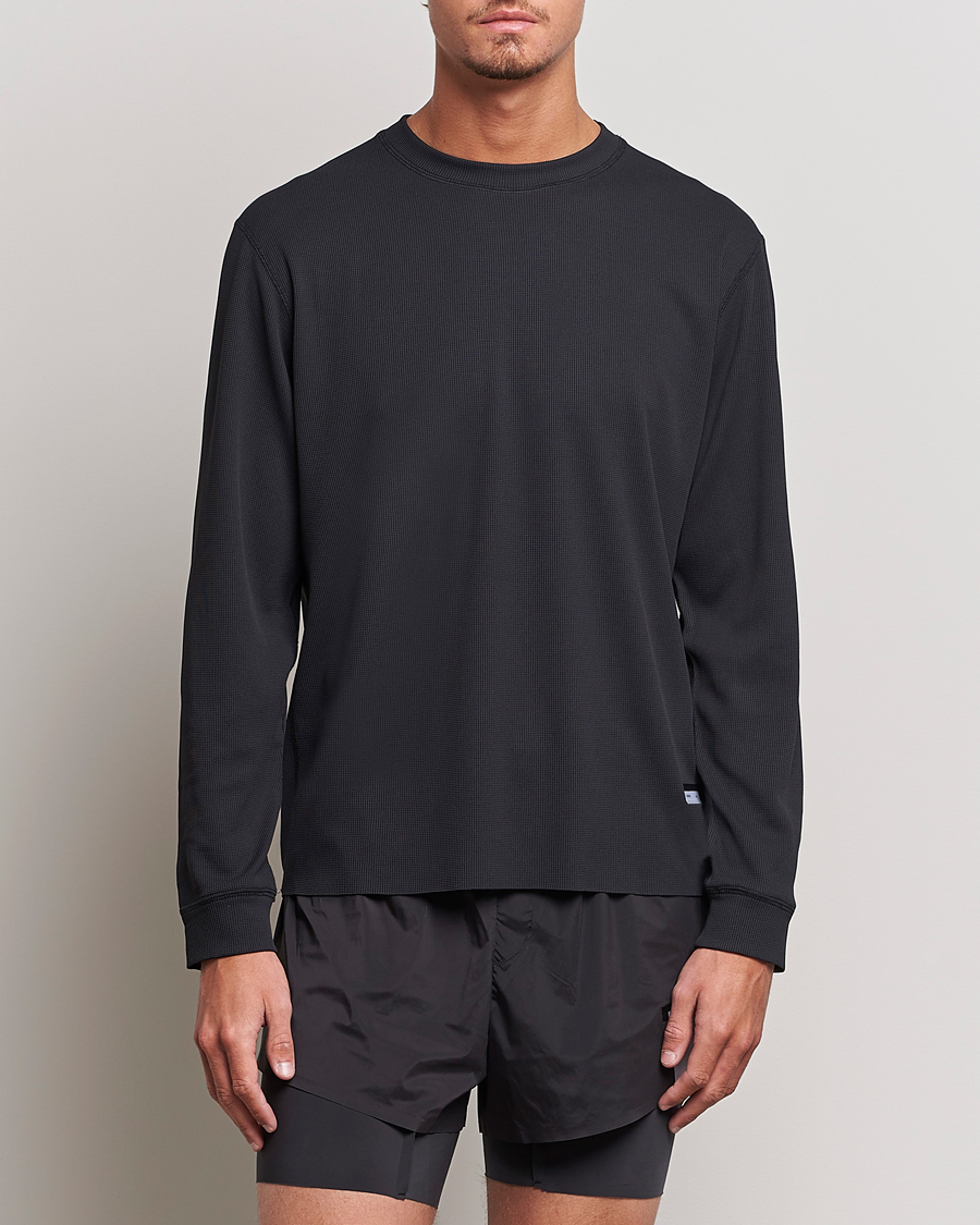 Herr | Långärmade t-shirts | Satisfy | Aura3D Base Layer Black