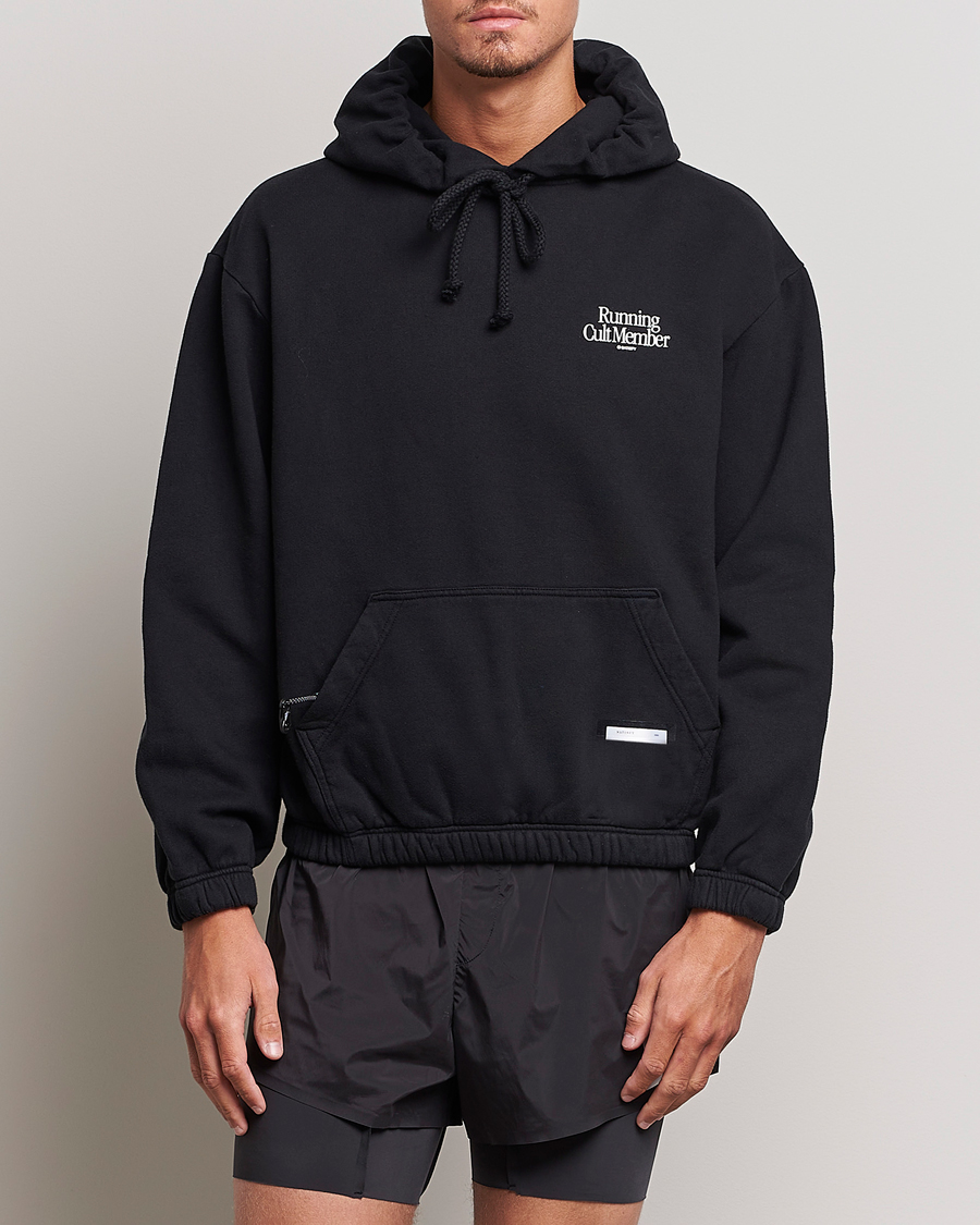 Herr | Sport | Satisfy | SoftShell Hoodie Black