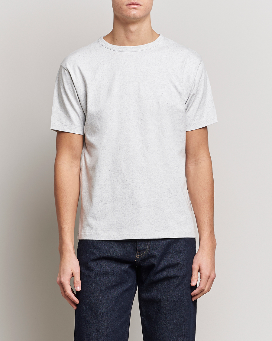 Herr | T-Shirts | Levi's | New Classic Tee Heather Light Grey