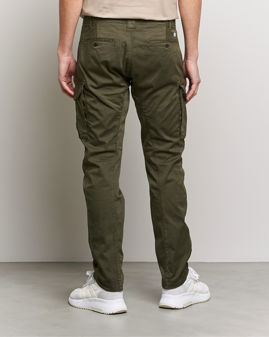 Herr | Byxor | C.P. Company | Satin Stretch Cargo Pants Olive
