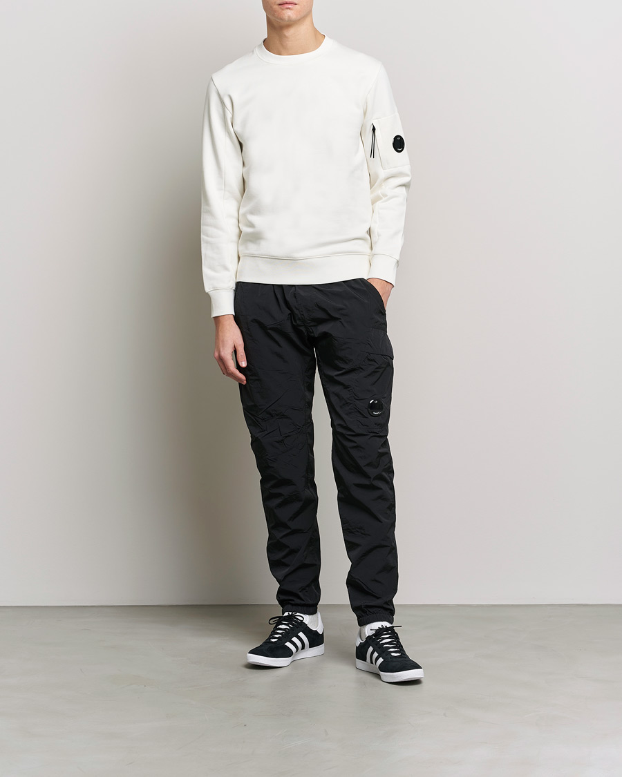 Herr | Tröjor | C.P. Company | Diagonal Raised Fleece Lens Sweatshirt White