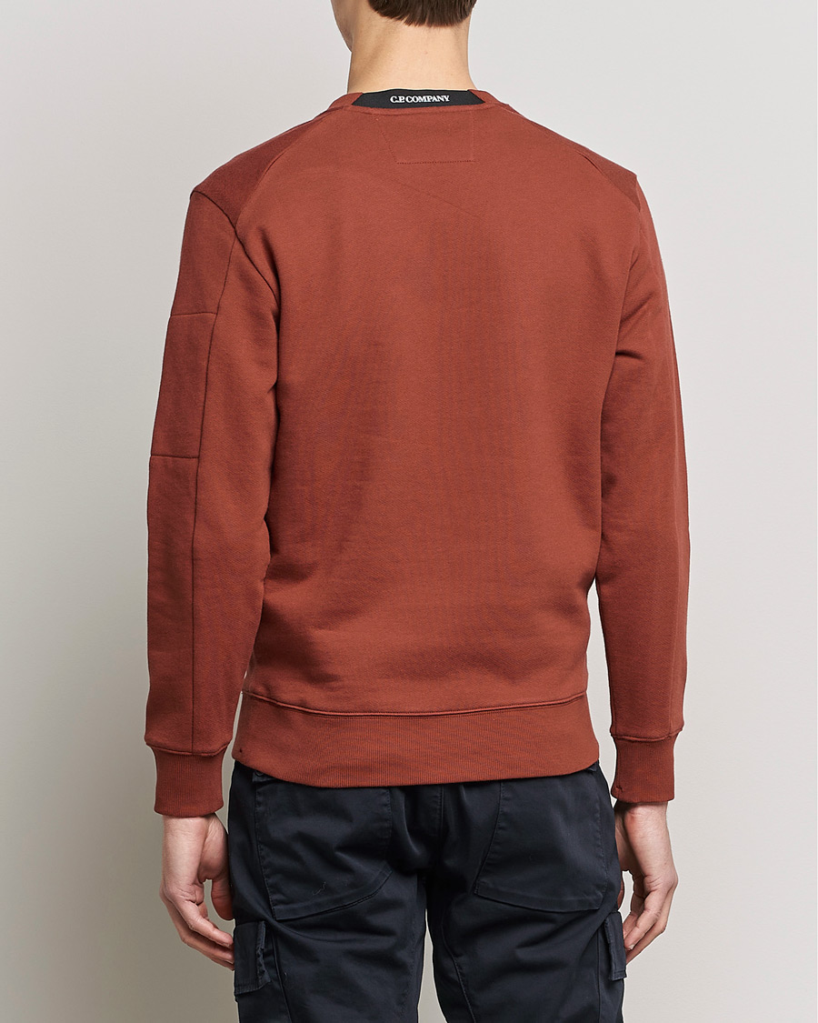Herr | Tröjor | C.P. Company | Diagonal Raised Fleece Lens Sweatshirt Rust