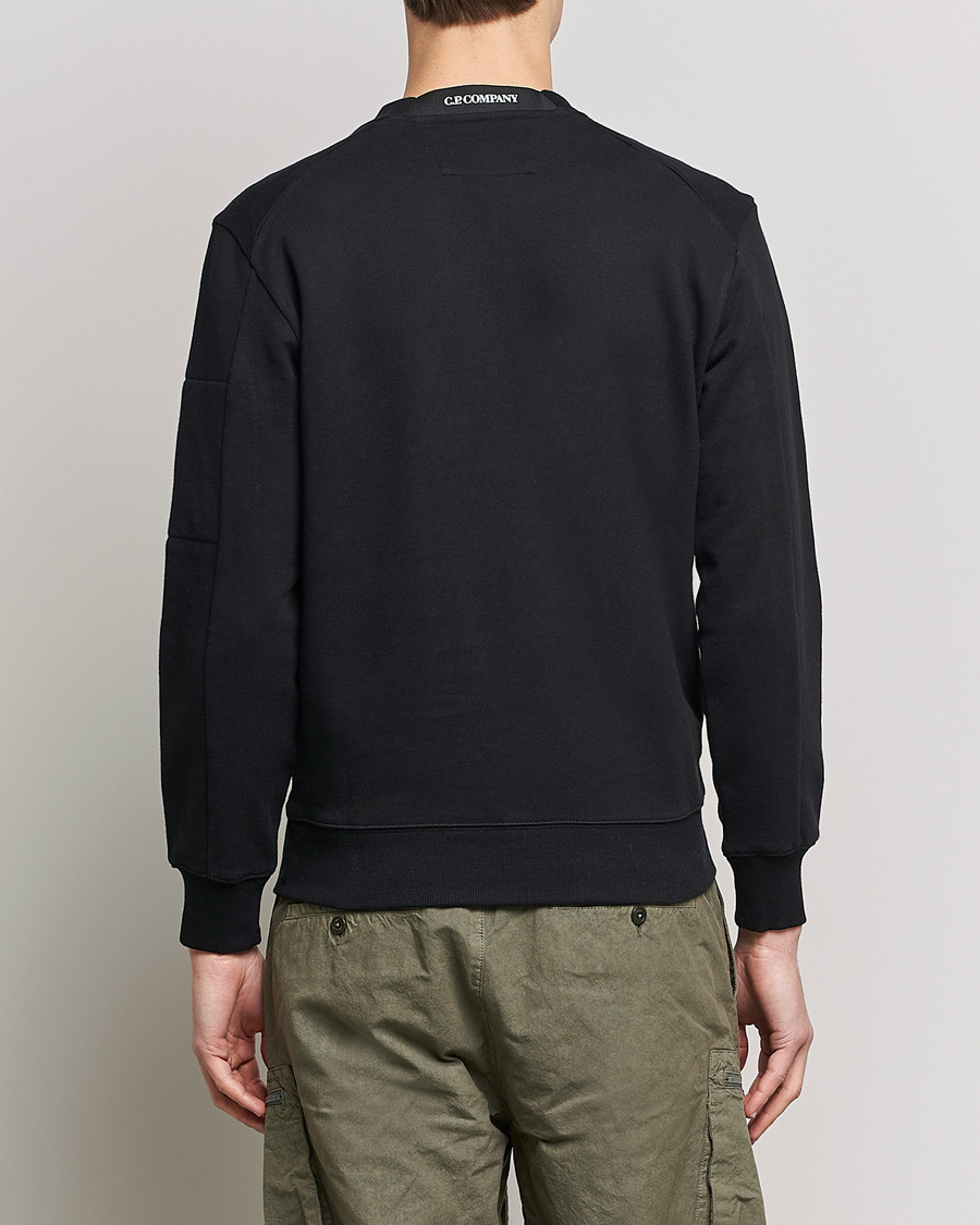 Herr | Tröjor | C.P. Company | Diagonal Raised Fleece Lens Sweatshirt Black