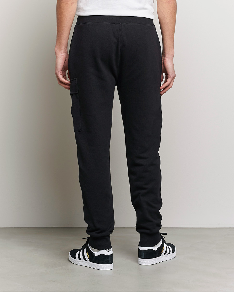Herr | Byxor | C.P. Company | Diagonal Raised Fleece Lens Sweatpants Black