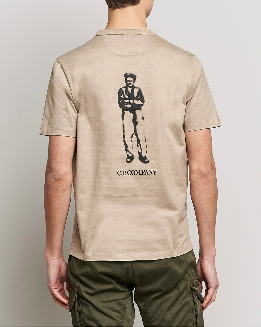 Herr | T-Shirts | C.P. Company | Heavy Mercerized Cotton Printed Logo T-Shirt Sand