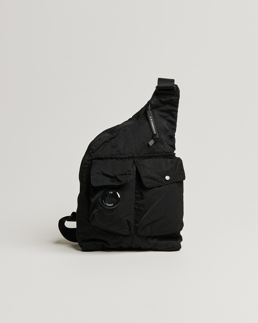Herr | C.P. Company Nylon B Shoulder Bag Black | C.P. Company | Nylon B Shoulder Bag Black