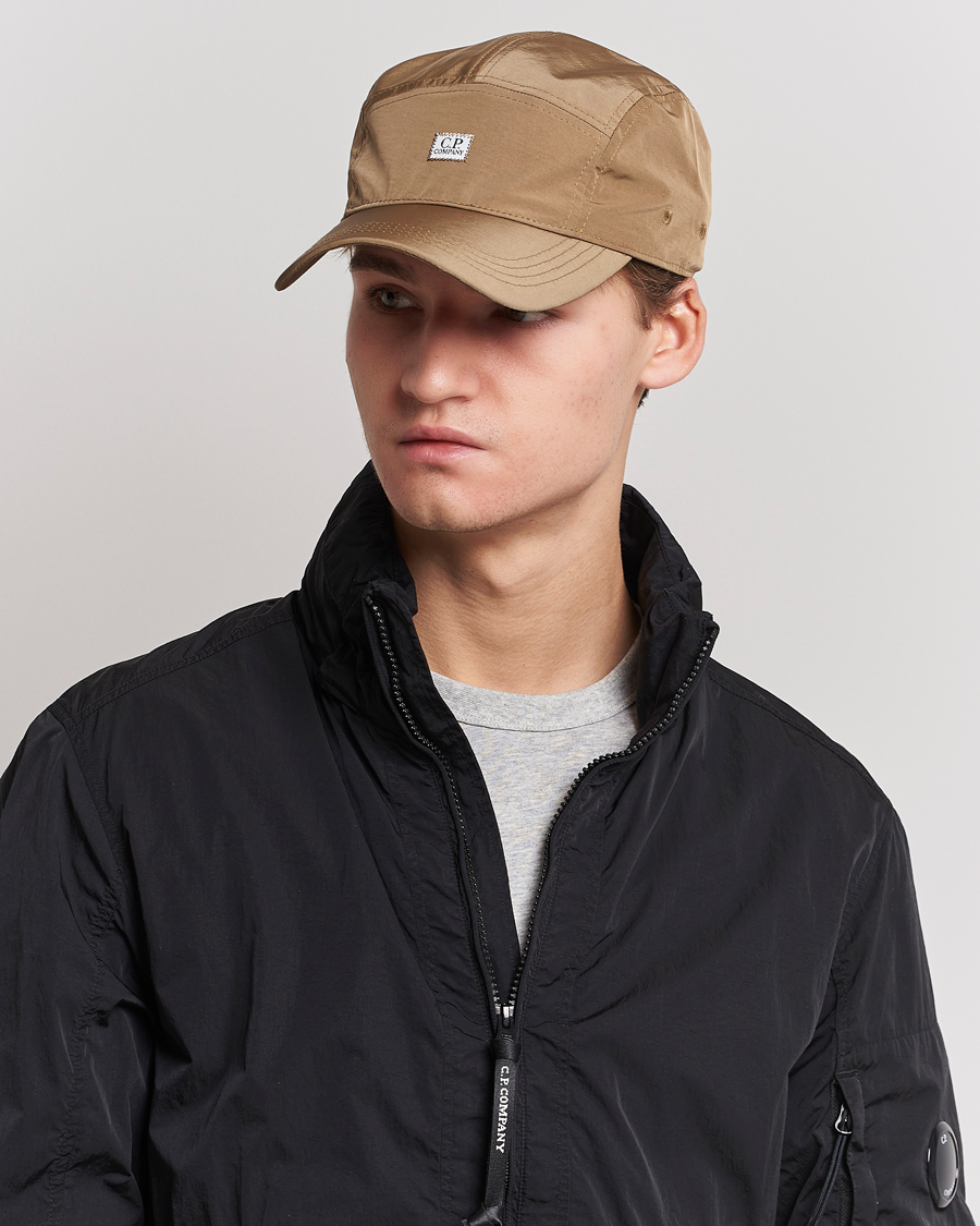 Herr | C.P. Company Chrome - R Cap Khaki brown | C.P. Company | Chrome - R Cap Khaki brown