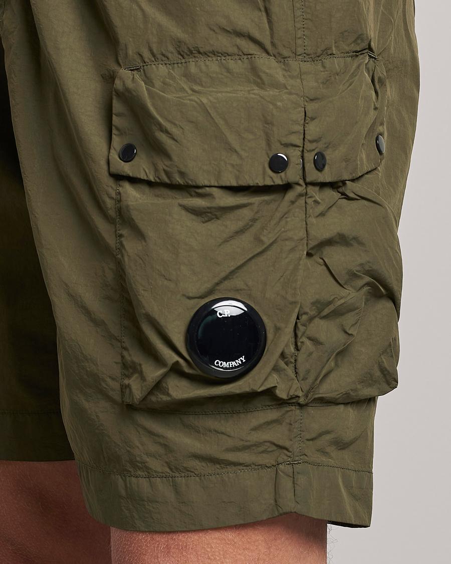 Herr | Shorts | C.P. Company | Flatt Nylon Garment Dyed Shorts Olive