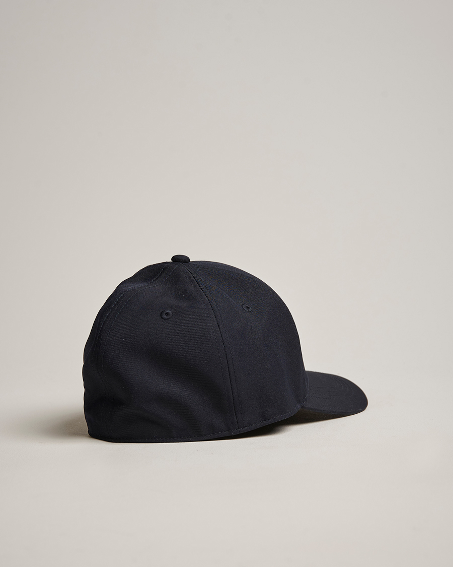 Herr | C.P. Company Metropolis Baseball Cap Navy | C.P. Company | Metropolis Baseball Cap Navy