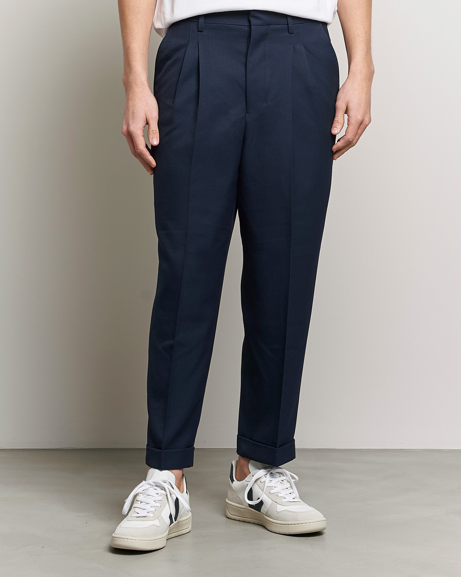 Herr | Byxor | AMI | Wool Carrot Fit Trousers Navy