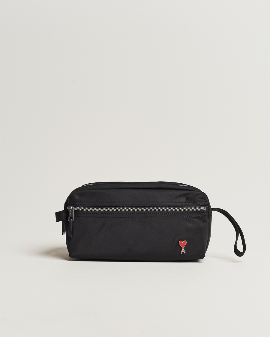 Herr | AMI Heart Logo Wash Bag Black | AMI | Heart Logo Wash Bag Black
