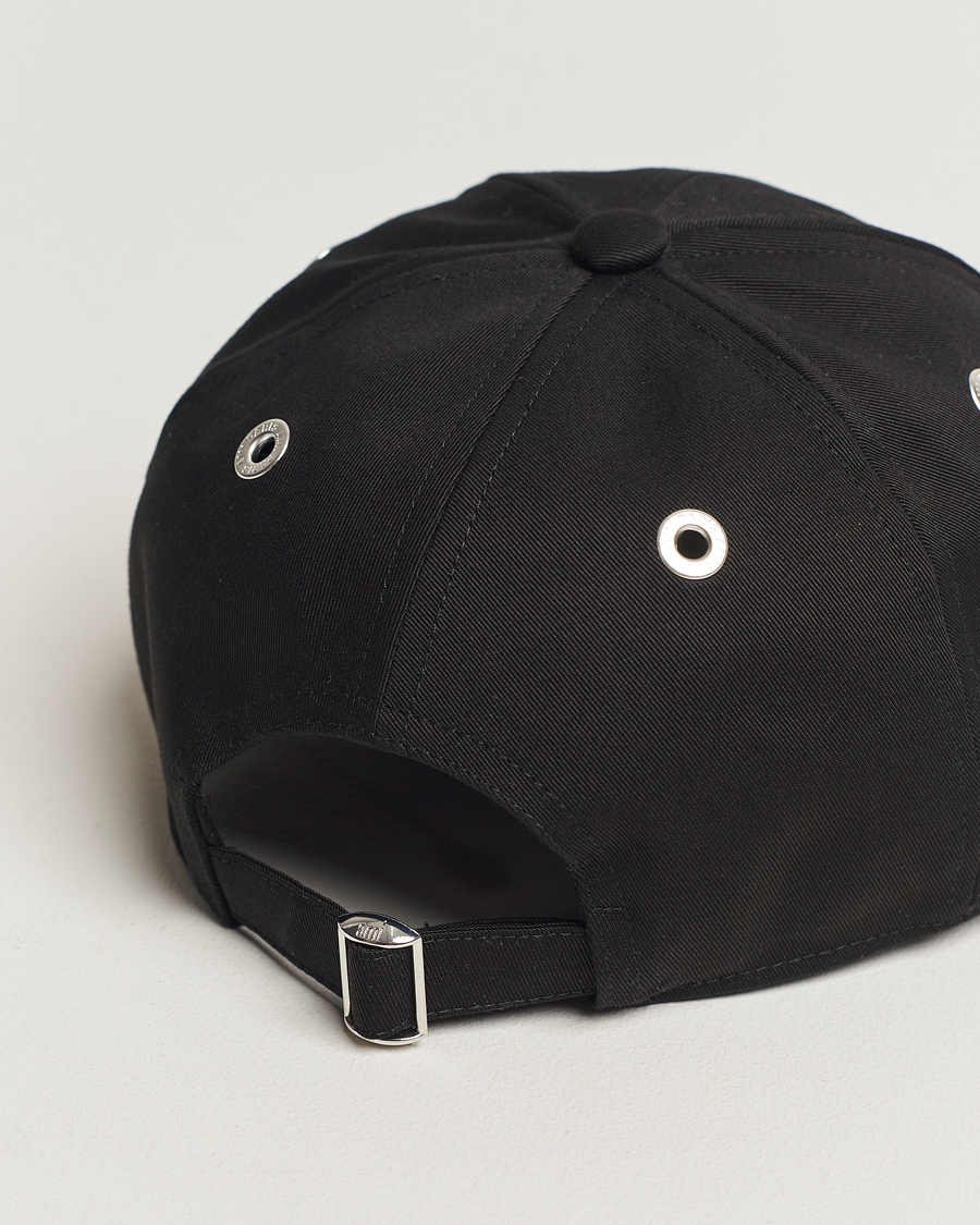 Herr | AMI Heart Logo Baseball Cap Black | AMI | Heart Logo Baseball Cap Black