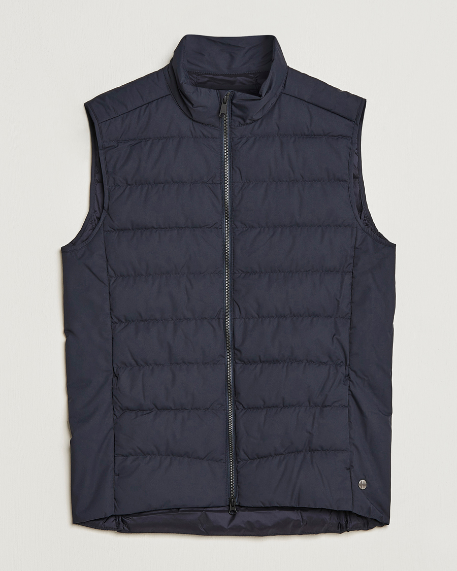 Herr | Västar | Scandinavian Edition | Ratio Lightweight Padded Vest Midnight Blue