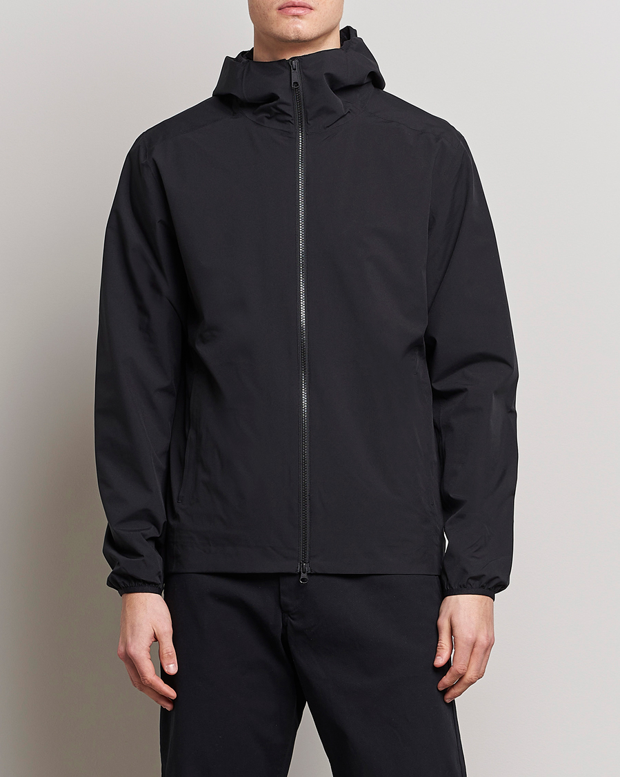 Herr | Business & Beyond | Scandinavian Edition | Hood Waterproof Jacket Onyx