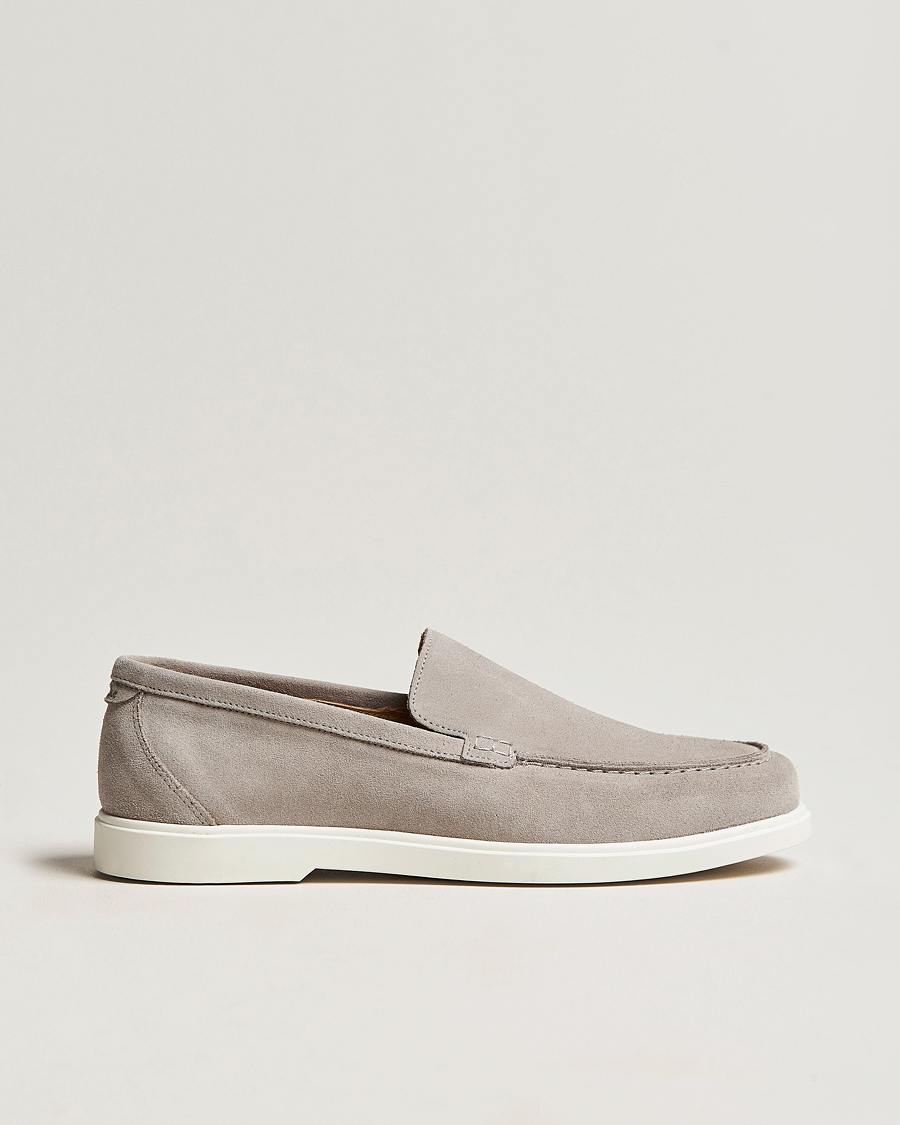 Herr | Loafers | Loake Shoemakers | Tuscany Suede Loafer Stone