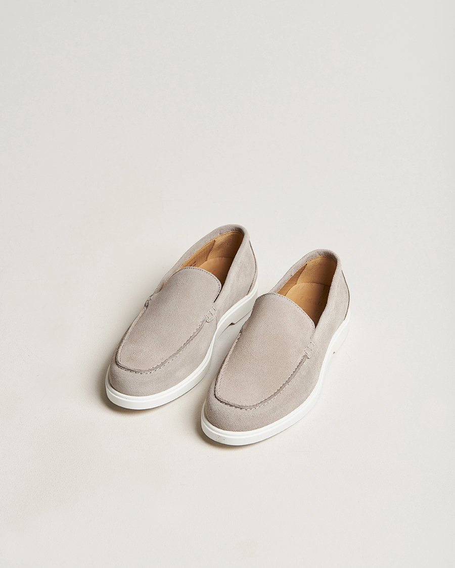 Herr | Loafers | Loake 1880 | Tuscany Suede Loafer Stone 
