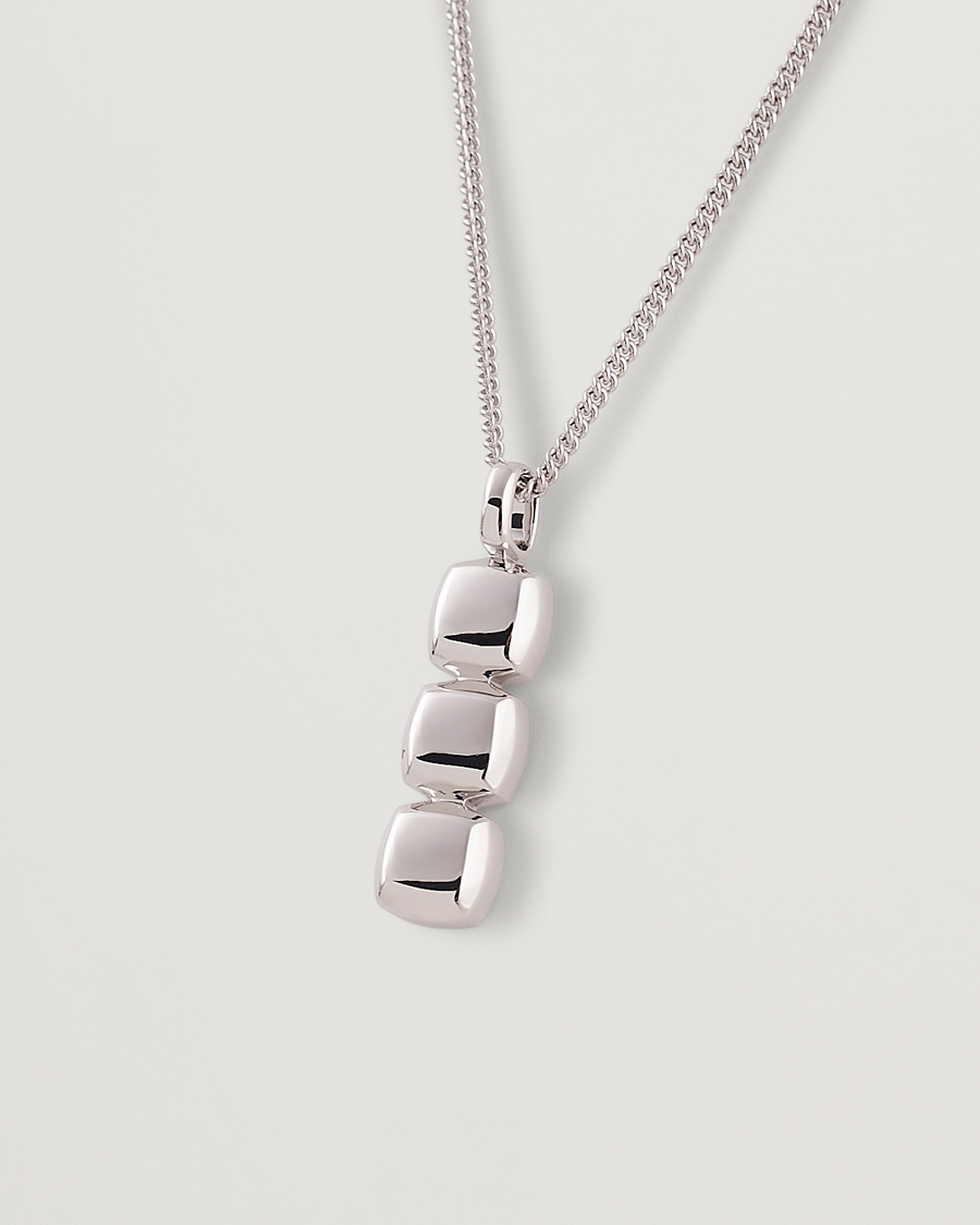 Herr | Tom Wood Mini Cushion Pendant Necklace Silver | Tom Wood | Mini Cushion Pendant Necklace Silver
