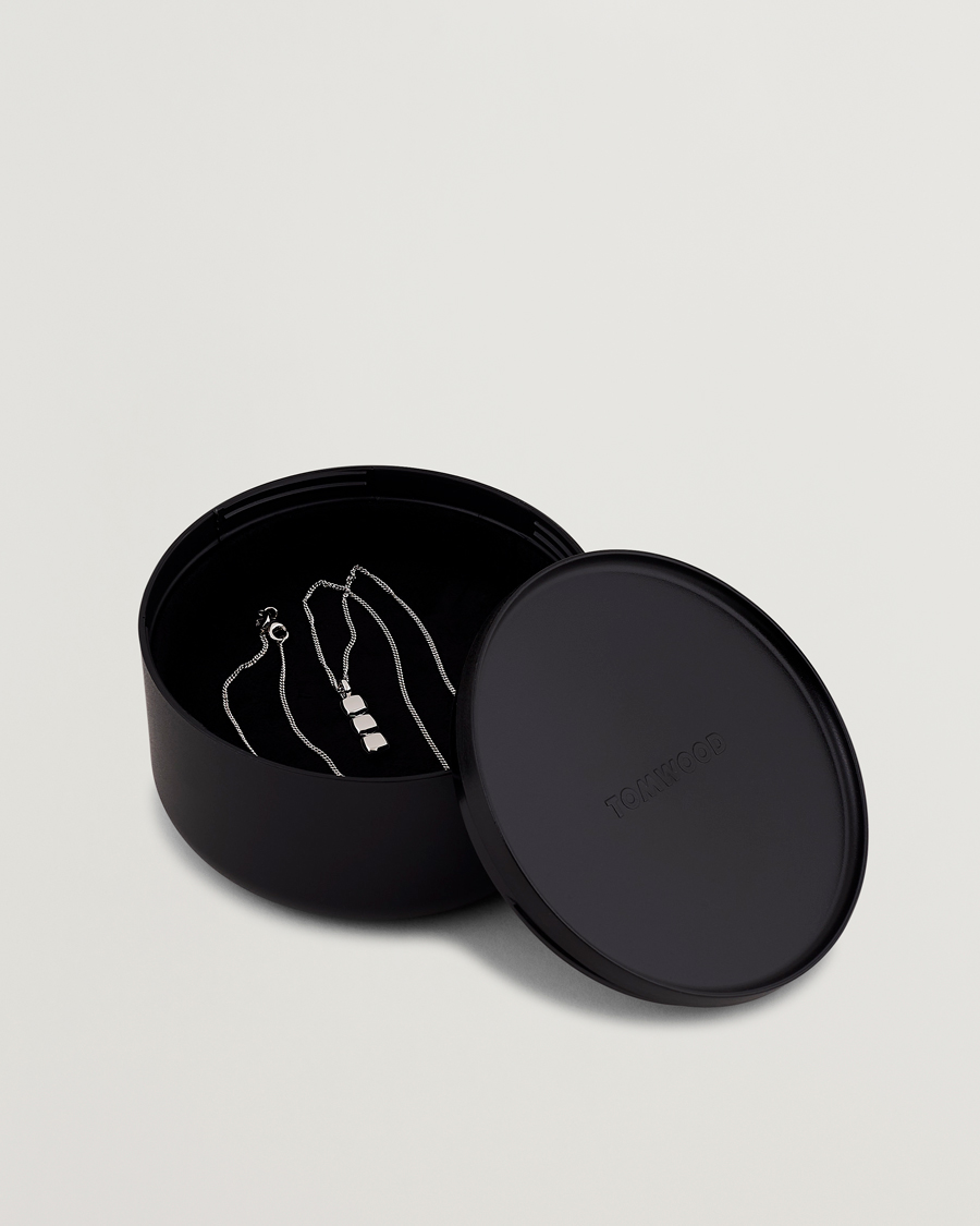 Herr | Tom Wood Mini Cushion Pendant Necklace Silver | Tom Wood | Mini Cushion Pendant Necklace Silver