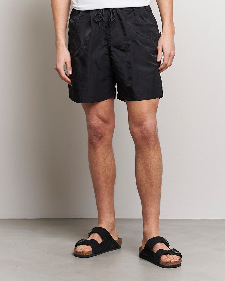 Herr | Contemporary Creators | Sunflower | Mike Shorts Black