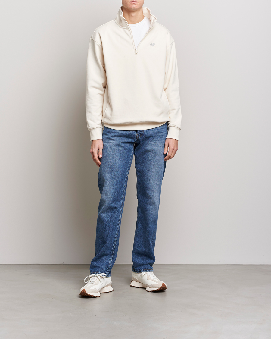 Herr | Tröjor | New Balance | Athletics 90s 1/4 Zip Sweater Greige
