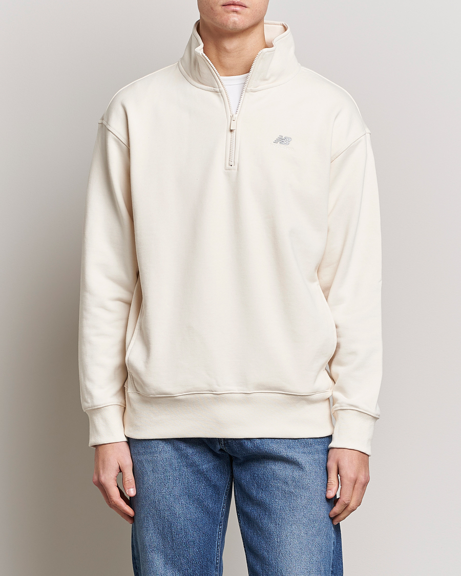 Herr | Tröjor | New Balance | Athletics 90s 1/4 Zip Sweater Greige