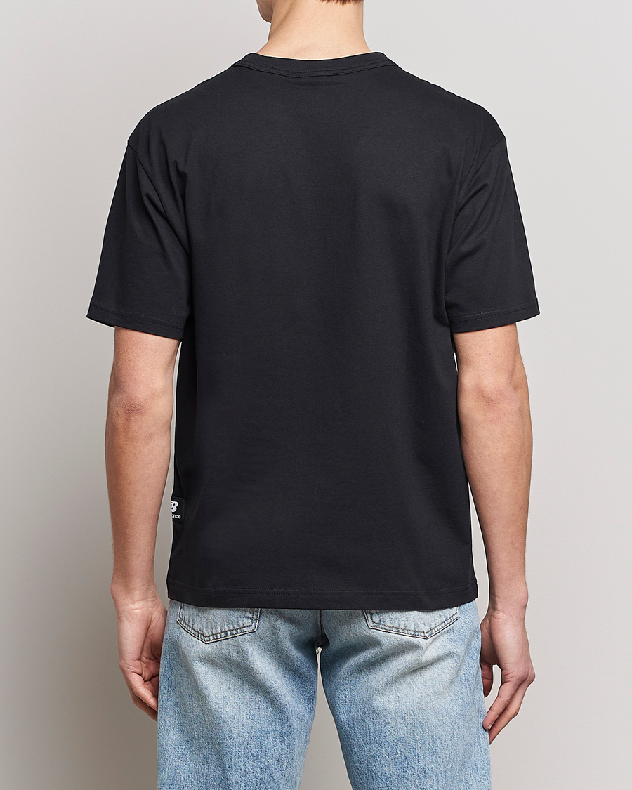Herr | T-Shirts | New Balance | Athletics Warped T-Shirt Black