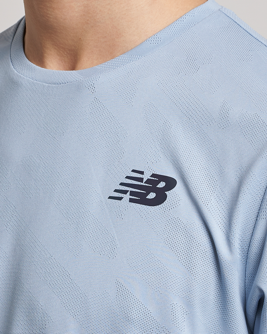 Herr | T-Shirts | New Balance Running | Q Speed Jacquard T-Shirt Light Arctic Grey