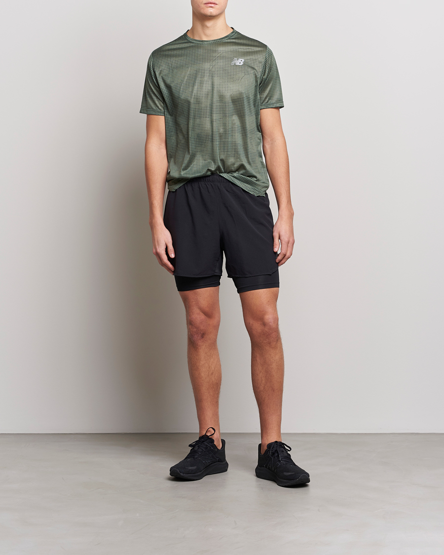 Herr | T-Shirts | New Balance Running | Impact Run T-Shirt Deep Olive
