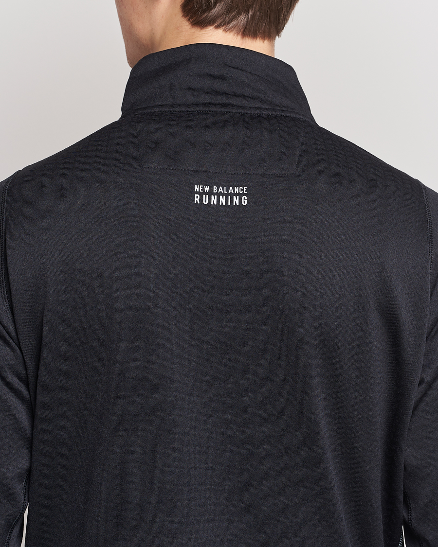 Herr | Tröjor | New Balance Running | NB Heat Grid Half Zip Black