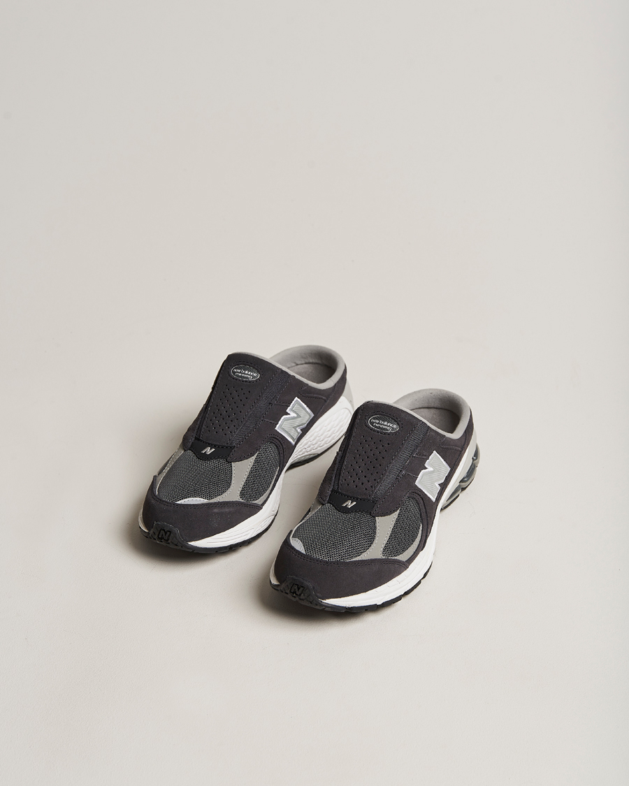 Herr | New Balance 2002R Slippers Phantom | New Balance | 2002R Slippers Phantom