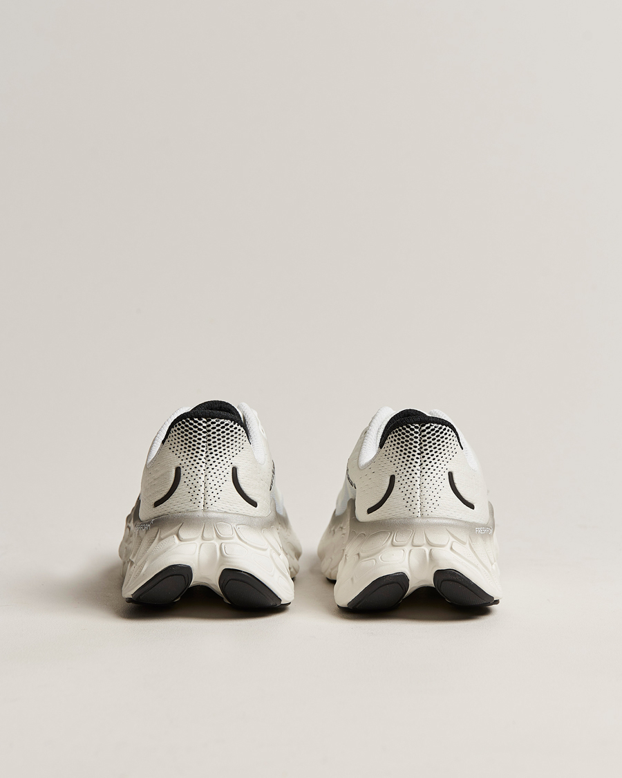 Herr | New Balance Running Fresh Foam More v4 Athleisure White | New Balance Running | Fresh Foam More v4 Athleisure White