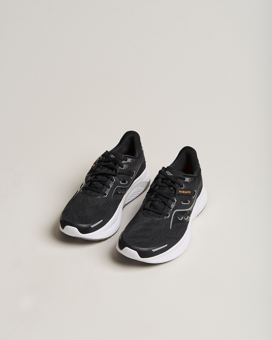 Herr | Svarta sneakers | Saucony | Guide 16 Running Sneakers Black/White