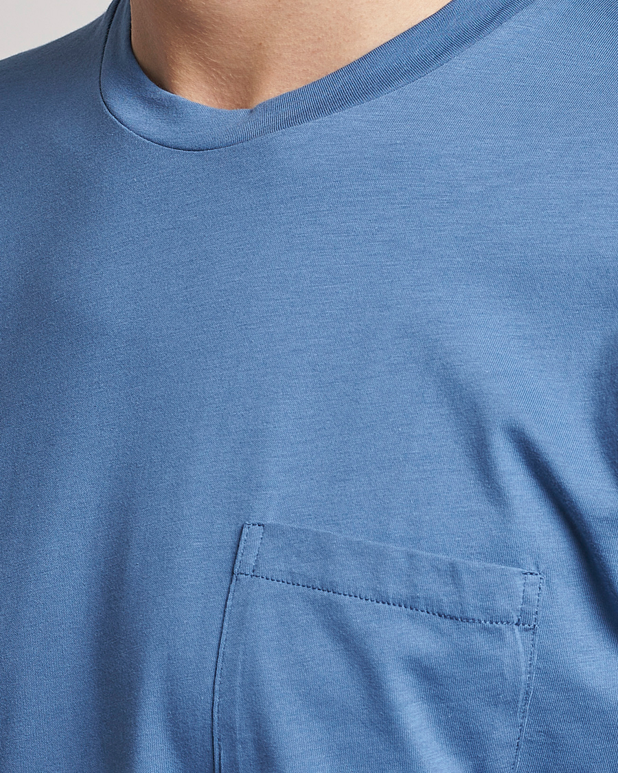 Herr | T-Shirts | Sunspel | Riviera Pocket Crew Neck T-Shirt Blue Stone