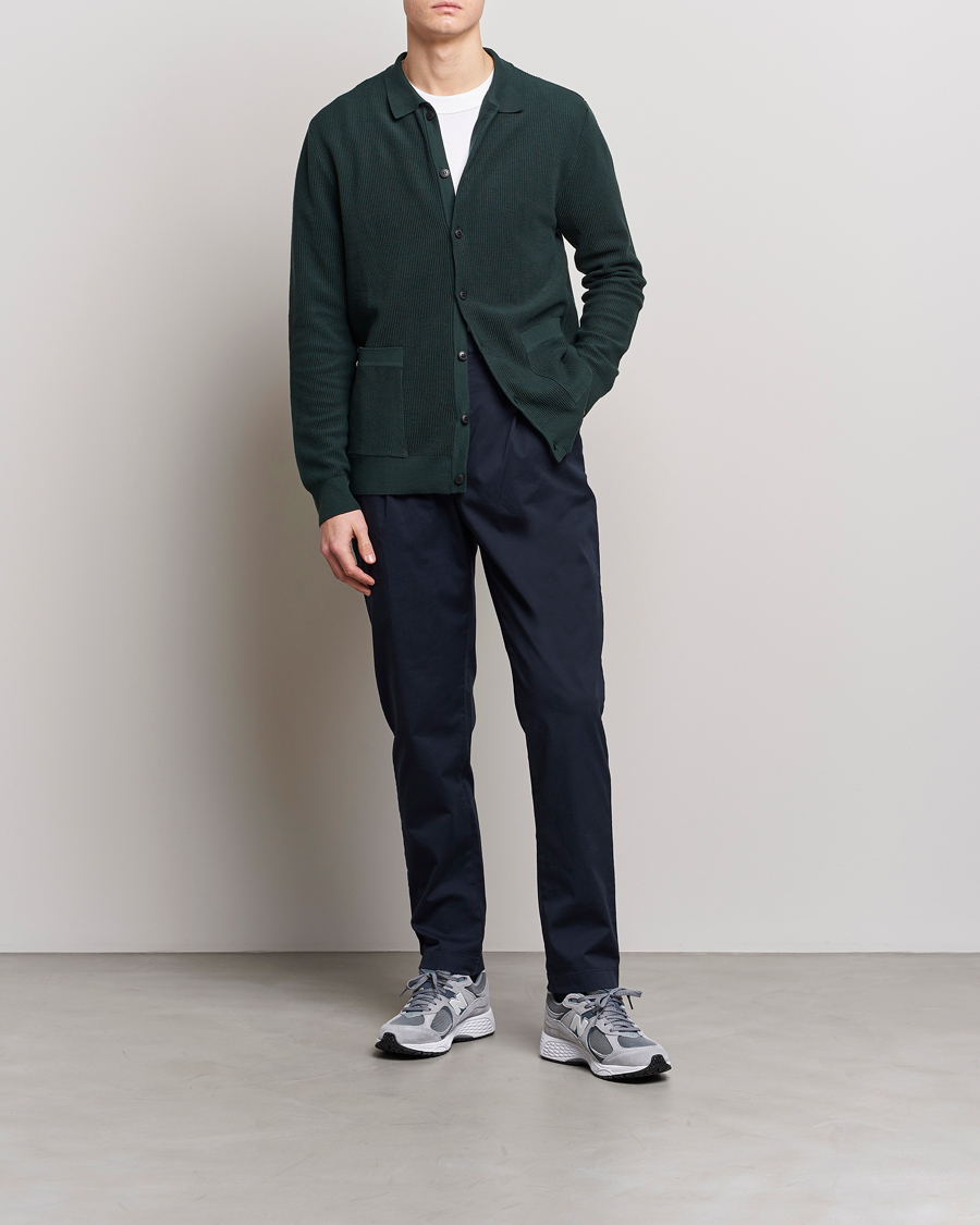 Herr | Byxor | Sunspel | Pleated Stretch Cotton Twill Chino Navy