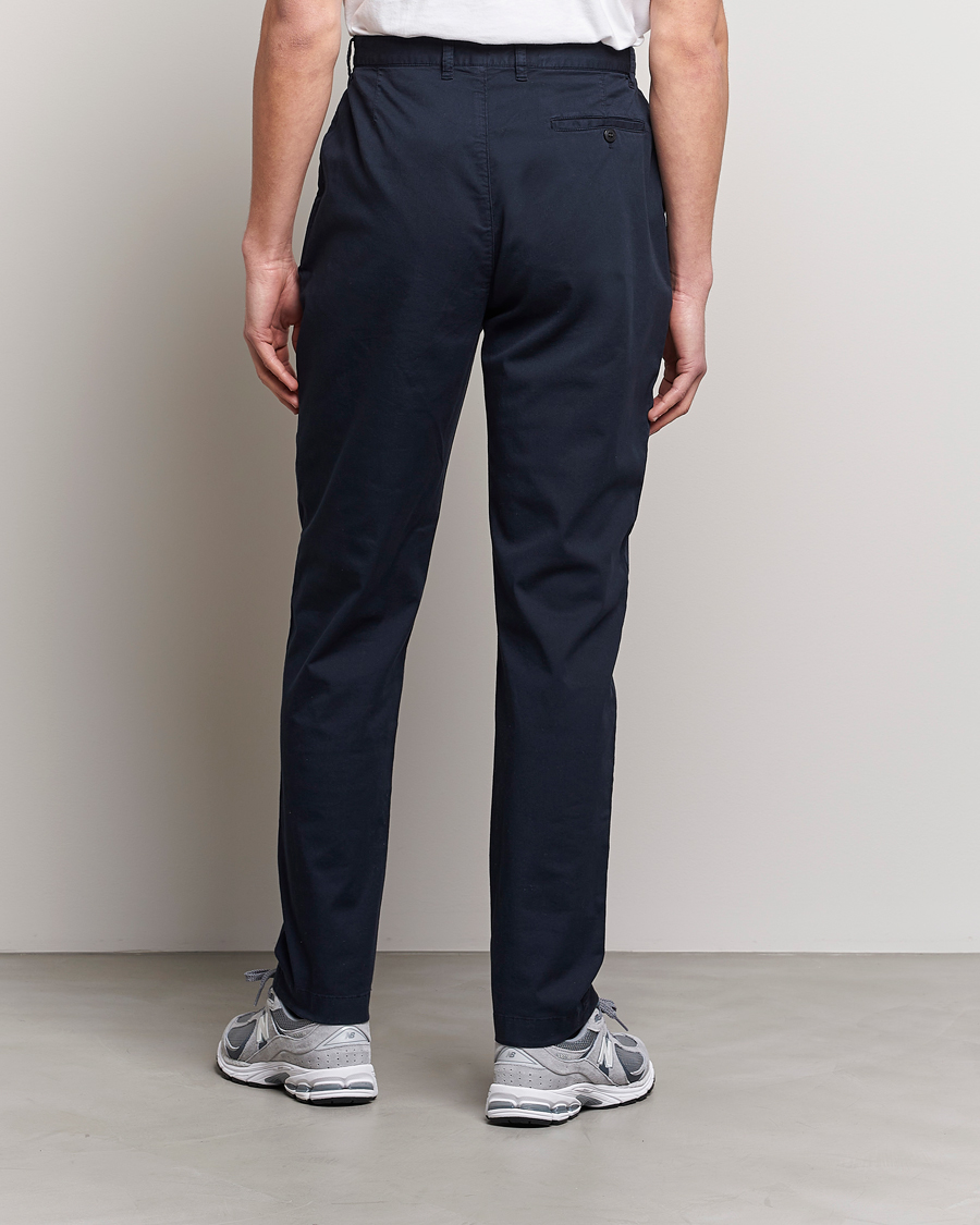 Herr | Byxor | Sunspel | Pleated Stretch Cotton Twill Chino Navy