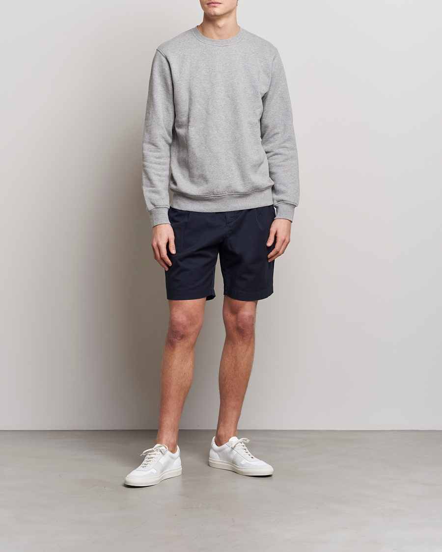 Herr | Shorts | Sunspel | Pleated Stretch Cotton Twill Shorts Navy