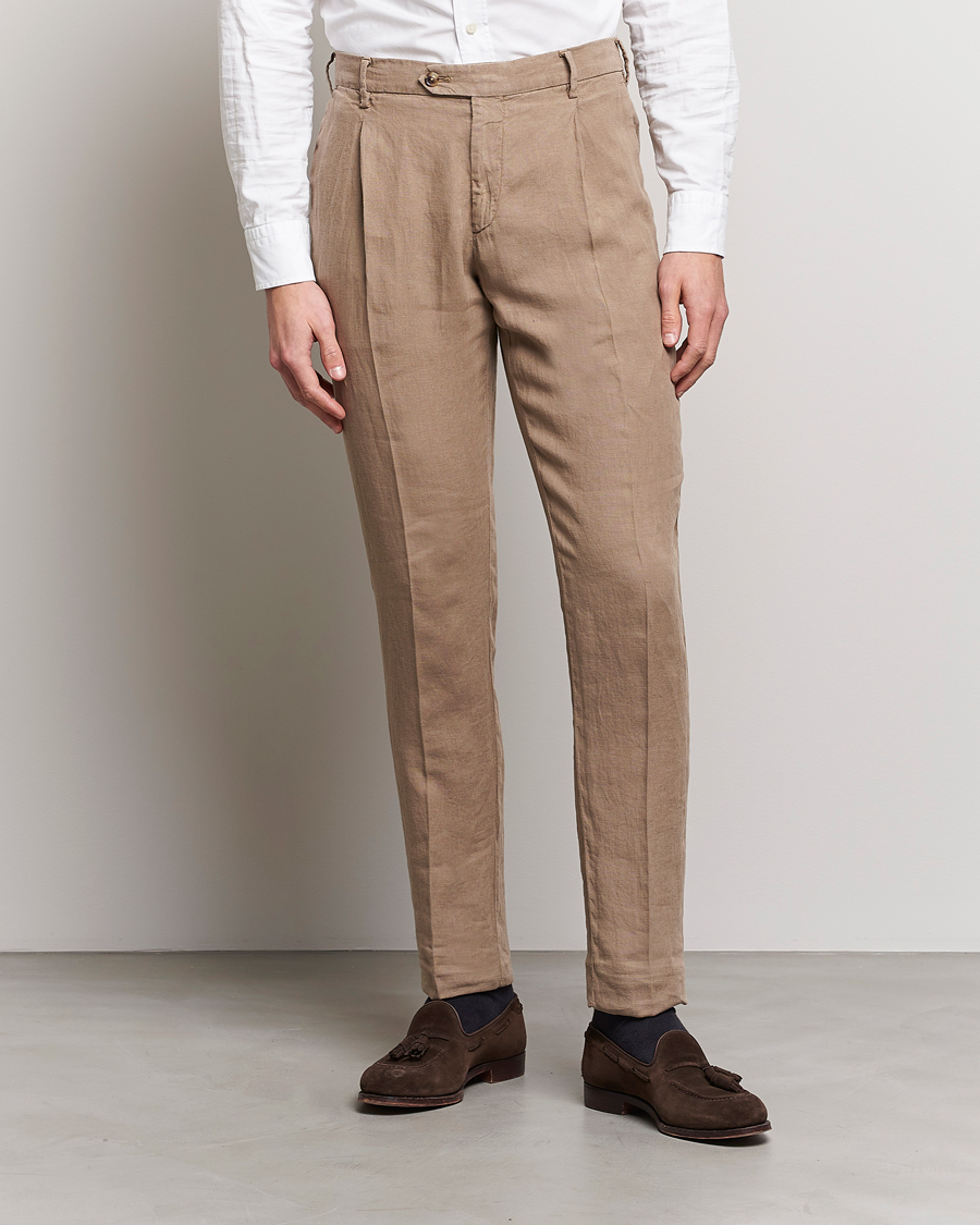 Herr | Linnebyxor | Lardini | Pleated Linen Trousers Beige